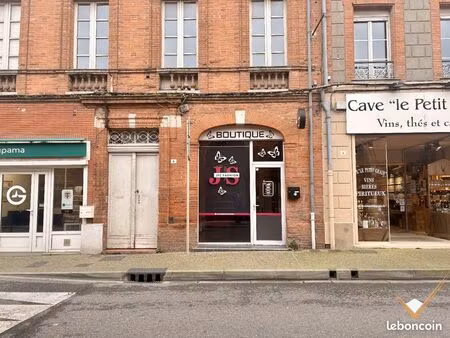 local commercial 24 m² rieumes