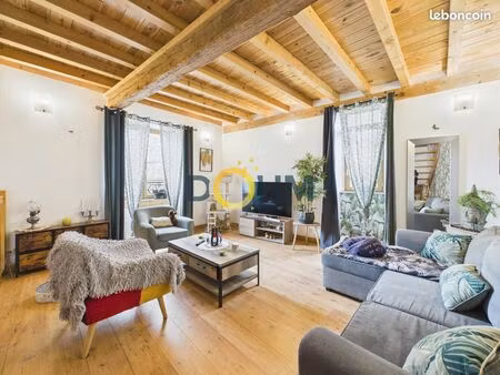 maison de village 3 pièces 84 m²