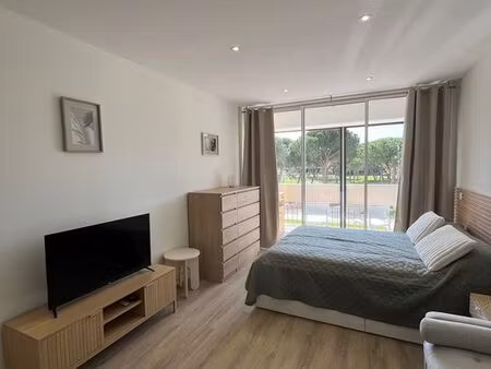 loue studio de 25m²