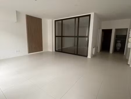 loft 2 pièces 70 m²