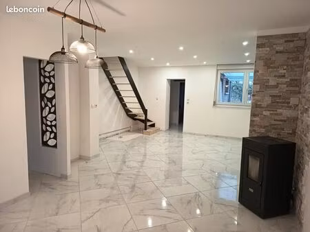 maison 6 pièces 90 m²