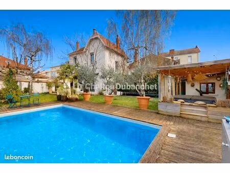 maison de ville 5 pièces 151 m²