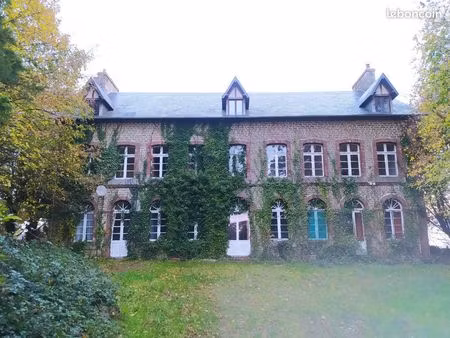 maison 15 pièces 528 m²