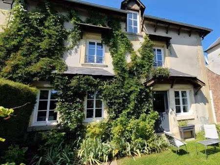 maison 6 pièces 100 m²