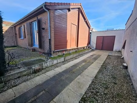 maison 2 pièces 65 m²