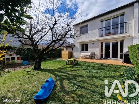 maison familiale 4 pièces 98 m²