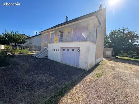 maison sur sous sol à pougues les eaux