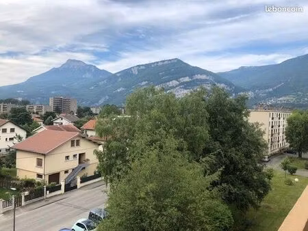 appartement 3 pièces 52 m²