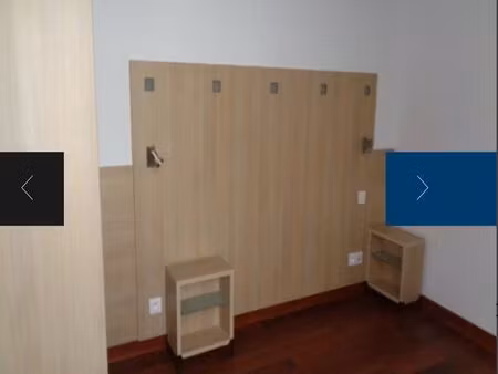 385 hyper centre ville de saint palais  bel appartement avec 1 chambre