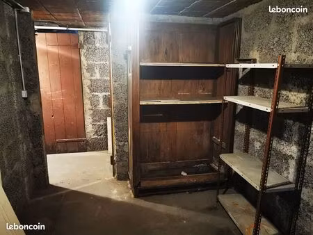 cave 8 3 m² éclairée à smhères proche grenoble