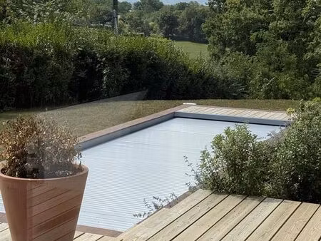 maison 5 pièces 210 m²