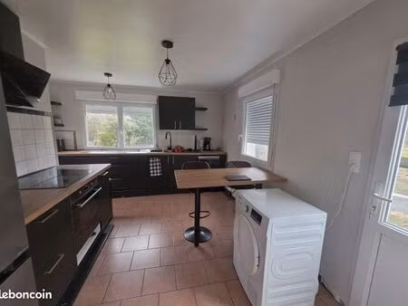 maison individuelle de 100m² avec garage et jardin