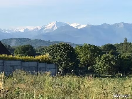 terrain vue pyrénées