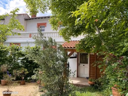 a vendre grande maison  idéale familles nombreuses