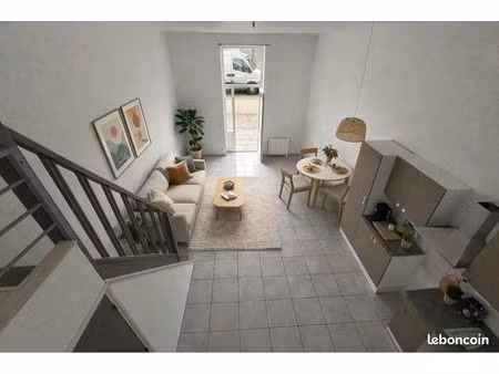 agréable appartement en duplex avec parking privé
