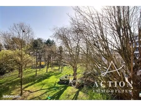 appartement 3 pièces 80 m²