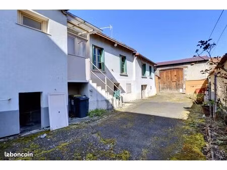 maison 4 pièces 85 m²