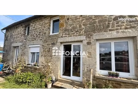 maison en pierres avec terrain de près de 2 5 hectares