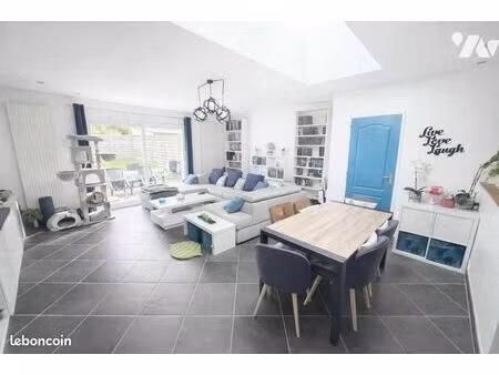 maison 5 pièces 135 m²