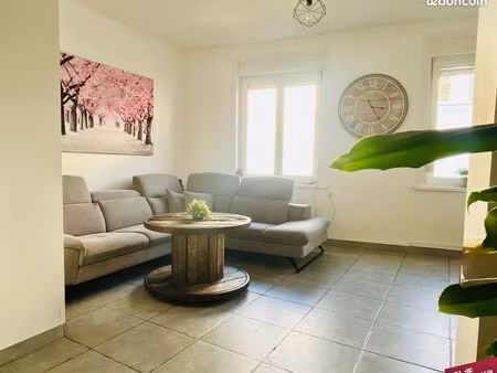 maison 6 pièces 139 m²