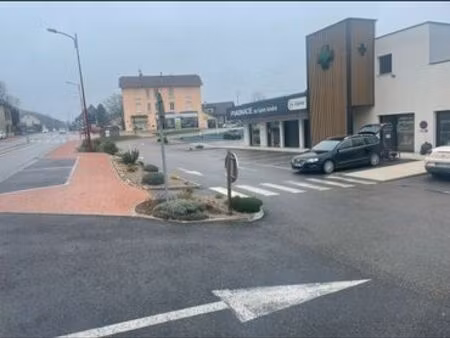 location local professionnel très bien situé