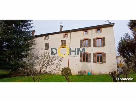 maison 16 pièces 270 m²