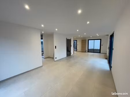 maison 4 pièces 113 m²