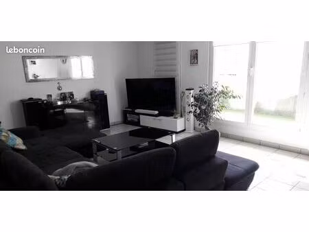 bel appart limit clerm/cham 100 m2 - f 5