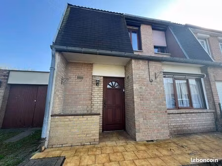 maison 6 pièces 108 m²