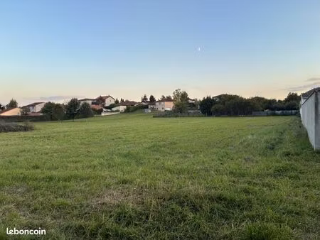 terrain 538 m² cebazat