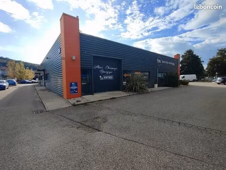local commercial 192 m² bourgoin jallieu