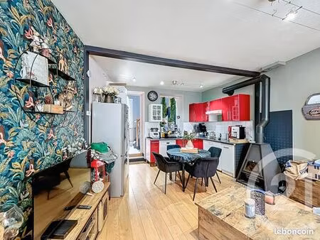 maison de ville 3 pièces 70 m²