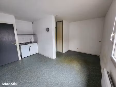 appartement 1 pièce 18 m2