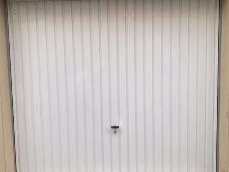 garage/box 17 m² orcet