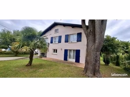 maison avec grand terrain