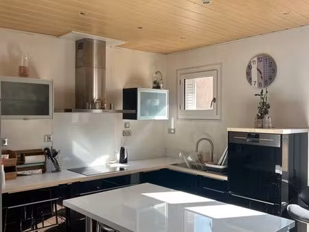 maison atypique dans le centre historique du quartier de montferrand