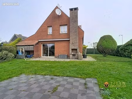 pavillon 5 pièces 148 m²