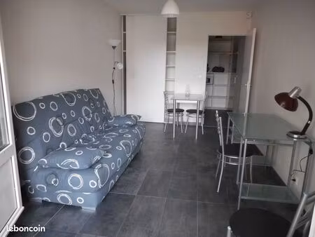studio meublé 21m2 proche fac