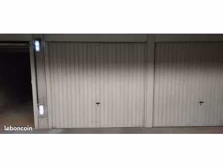 garage/box 13 m² gelos