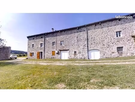 maison 3 pièces 76 m²