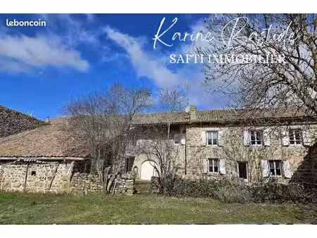maison 12 pièces 370 m²