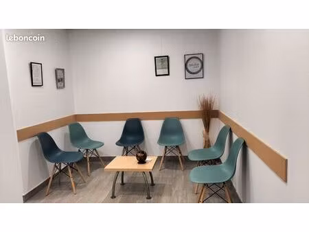 partage d' un cabinet en raison de 2 jours 1/2 par semaine