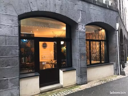 murs local commercial centre historique