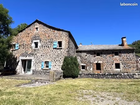 propriété 12 pièces 250 m²