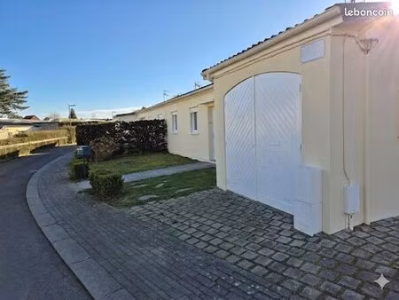 charmante petite maison en plain pied