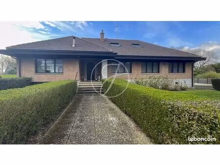 maison 12 pièces 321 m²