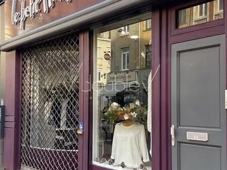 local commercial 80 m² lille