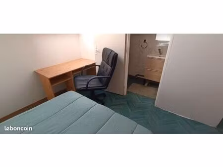 chambre meublée avec toilette nantes nord l2