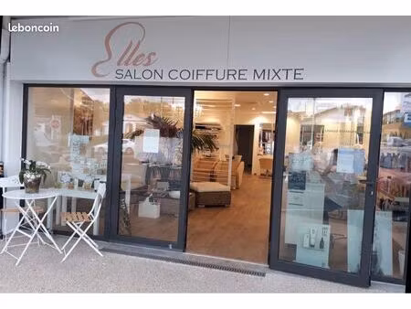 salon de coiffure idéalement situé – bidart agoreta – belle visibilité