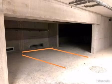 stationnement en sous-sol sécurisé
